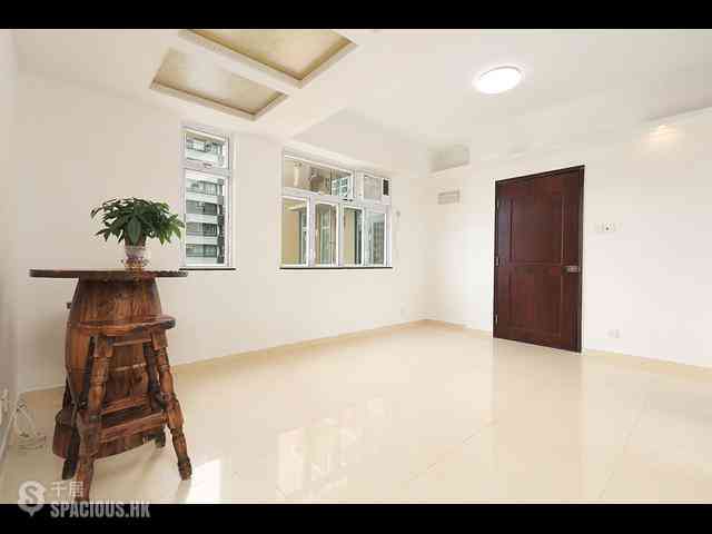 Yau Ma Tei - Yun Kai Building 04
