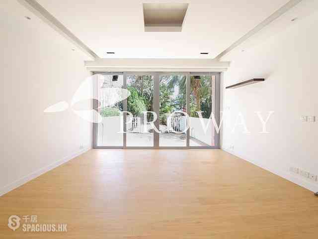 Stanley - Stanley Court 05