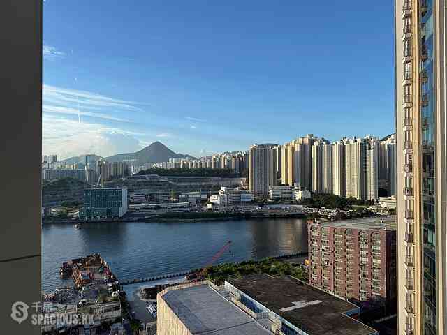 Yau Tong - The Coast Line Phase 1 The Coast Line I 01