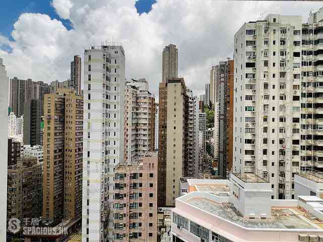 Happy Valley - 2, Wang Tak Street 01