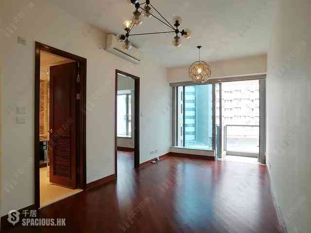 Wan Chai - The Avenue Phase 1 Block 5 05