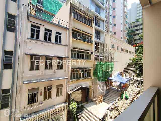 Wan Chai - The Hillside 01