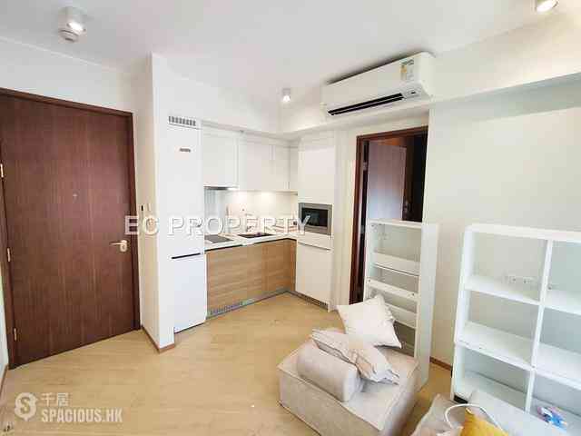 Wan Chai - The Hillside 02