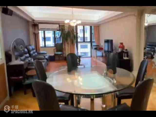 Happy Valley - Happy Mansion 03