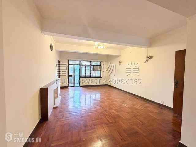 Happy Valley - 11-15, Briar Avenue 04