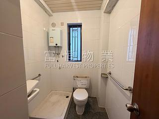 Happy Valley - 11-15, Briar Avenue 07