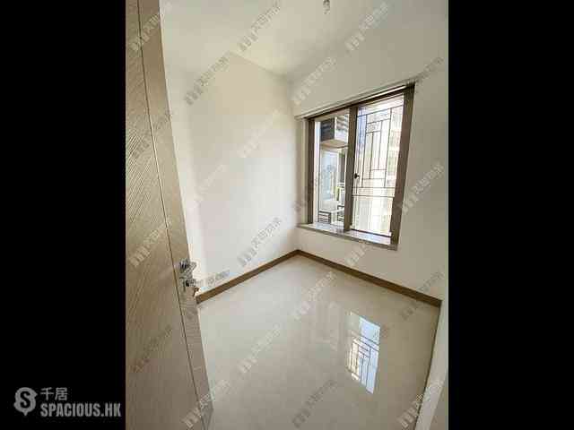 Tsuen Wan - Ocean Pride Phase 3A Ocean Supreme Block 2A 05
