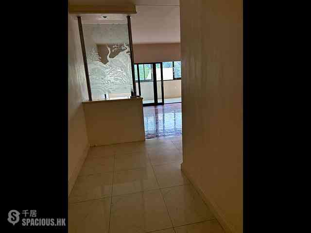 Causeway Bay - Fontana Gardens Block 44991 05
