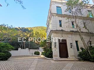 Repulse Bay - 110, Repulse Bay Road 03