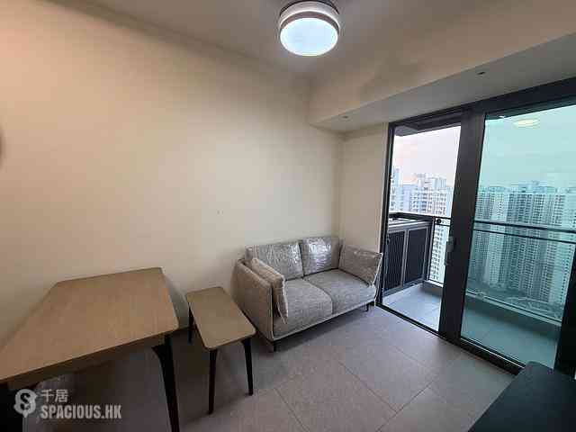 Tin Shui Wai - Yoho West Phase 1 Tower 3B 03