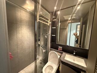 Tin Shui Wai - Yoho West Phase 1 Tower 3B 06