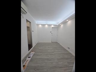 Wan Chai - Tonnochy Towers Block B 02