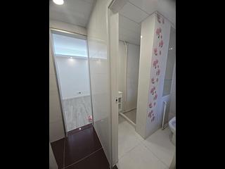 Wan Chai - Tonnochy Towers Block B 08