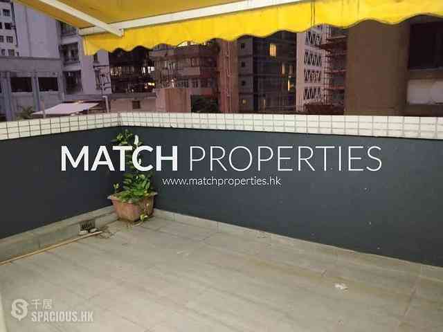 Sheung Wan - Wah Koon Building 01
