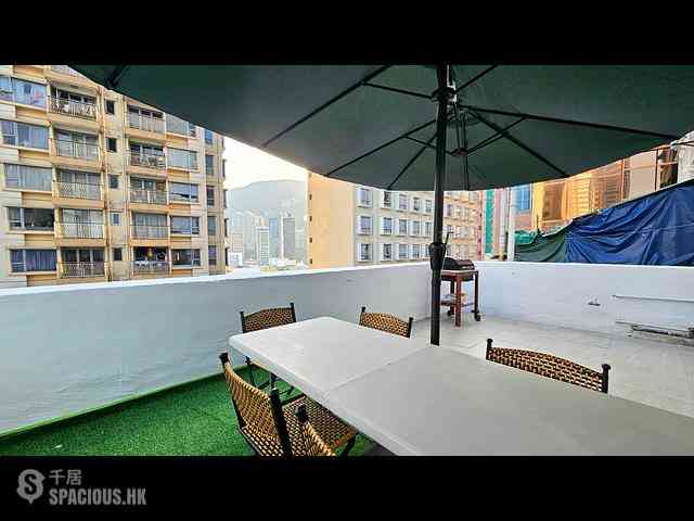 Wan Chai - Hung Yip Building 04