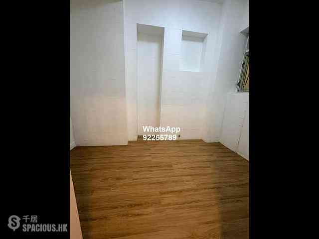Sai Ying Pun - 31-31A, Pok Fu Lam Road 06