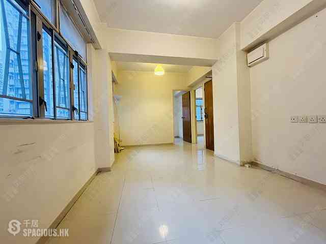Wan Chai - Kar Yau Building 02