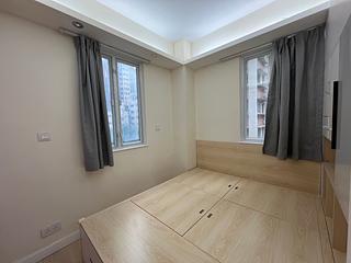 Wan Chai - Luen Fat Mansion 04