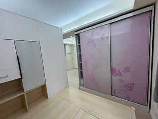 Wan Chai - Luen Fat Mansion 05