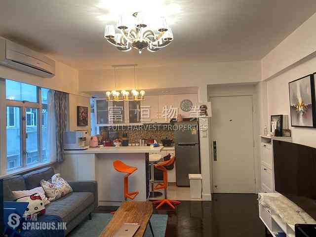 Happy Valley - Beverly House 03