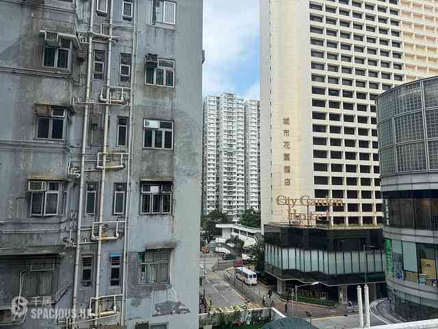 炮台山 - 英皇中心 01