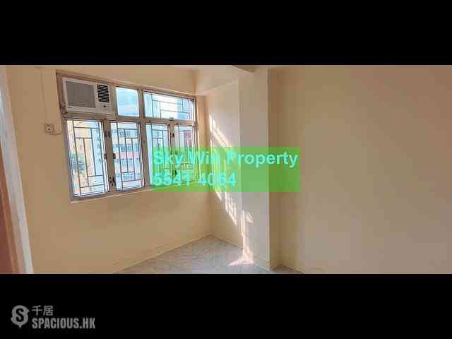 Prince Edward - Foon Lok Building 06