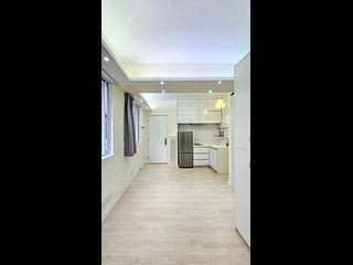 Wan Chai - Luen Fat Mansion 03
