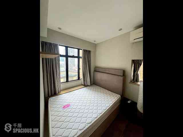 Causeway Bay - Lok Sing Centre 03