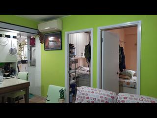 Sham Shui Po - Golden Building Block 1 02
