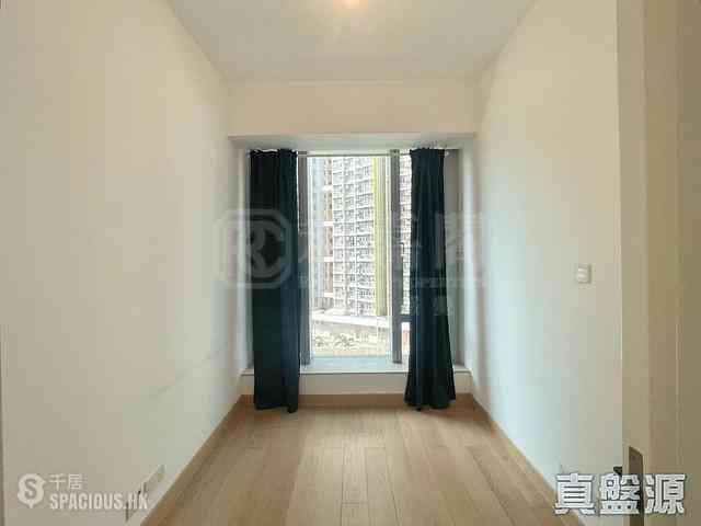 Tseung Kwan O - Savannah Block 2A 03