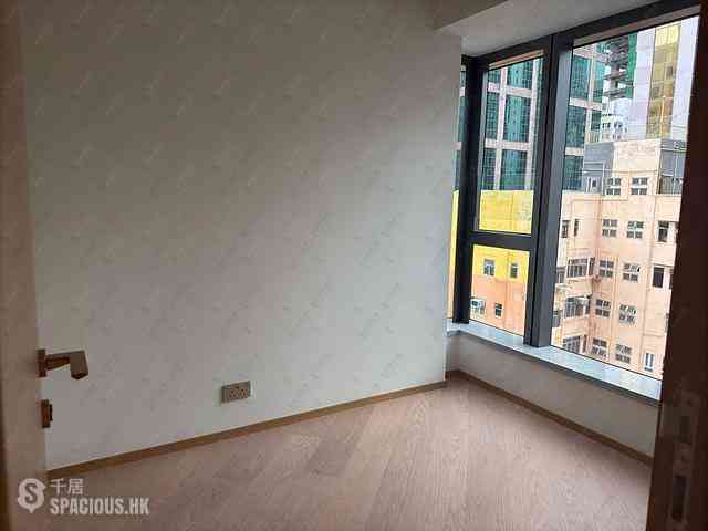 Sai Ying Pun - 9 Eastern Street 04