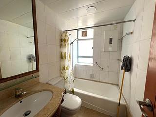 Tung Chung - Tung Chung Crescent 10