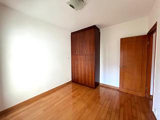 Tung Chung - Tung Chung Crescent 09