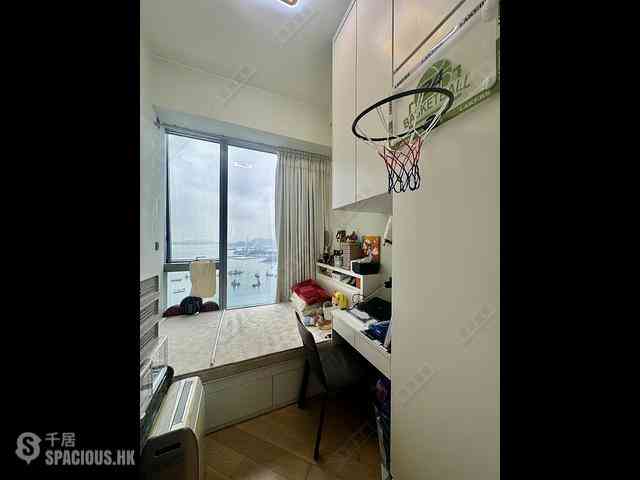 West Kowloon - The Cullinan (Tower 21 Zone 2 Luna Sky) 10