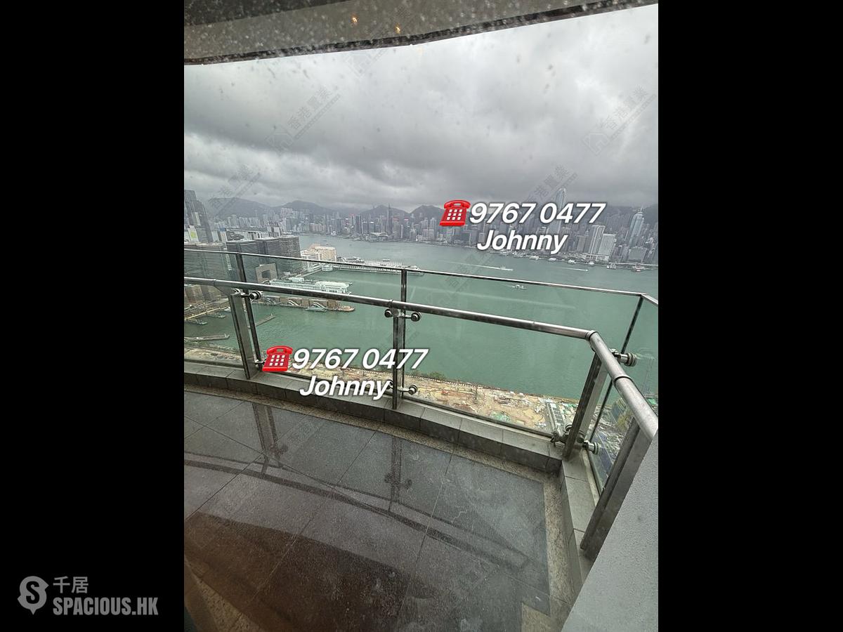West Kowloon - The Harbourside Block 1 01