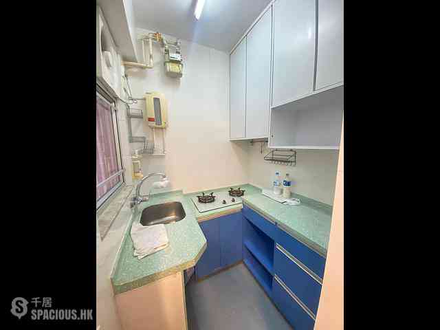 Causeway Bay - Tang Fai Building 05