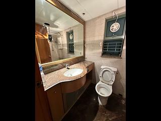 Tai Kok Tsui - Park Avenue Phase 1 Block 7 03
