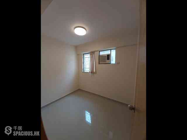 Shau Kei Wan - Aldrich Garden 10