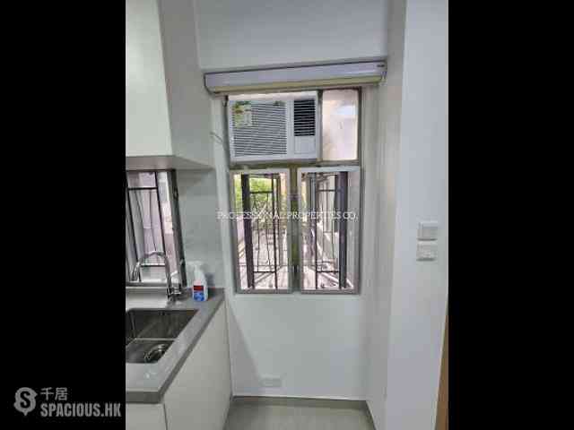 Soho - Cheong Ngar Court 05