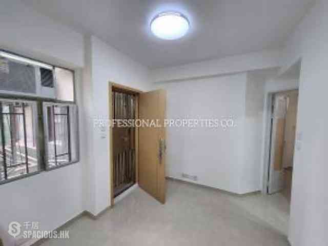 Soho - Cheong Ngar Court 06