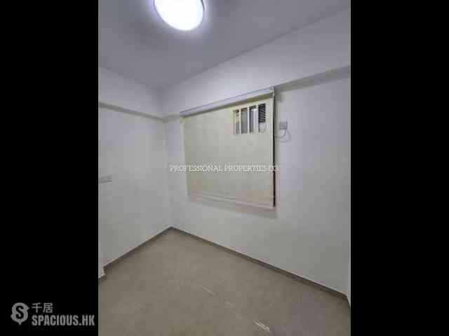 Soho - Cheong Ngar Court 07