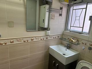 Wan Chai - Wing Tak Building 09