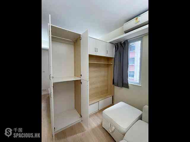 Wan Chai - Luen Fat Mansion 06