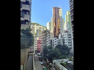 Wan Chai - Luen Fat Mansion 08