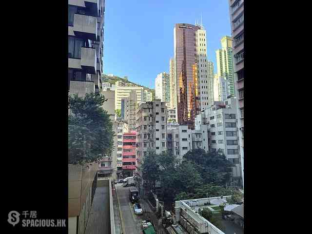 Wan Chai - Luen Fat Mansion 08