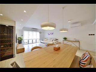 Ho Man Tin - Perth Apartments Block B2 02