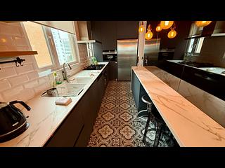 Braemar Hill - Evelyn Towers 06