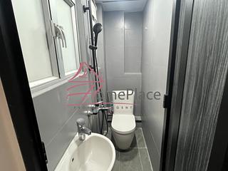 Central - 12, Gough Street 04
