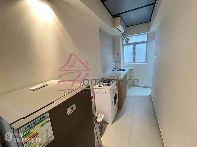 Central - 12, Gough Street 03