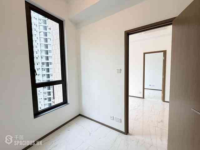 Wan Chai - One Wood Road 05